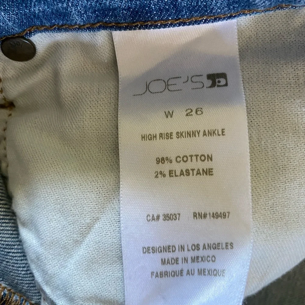 Joes Jeans Lucania High Rise Distressed Jeans - Picture 12 of 12